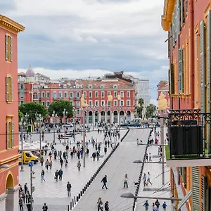 https://nicehome-massena.fr-provencehotel.com
